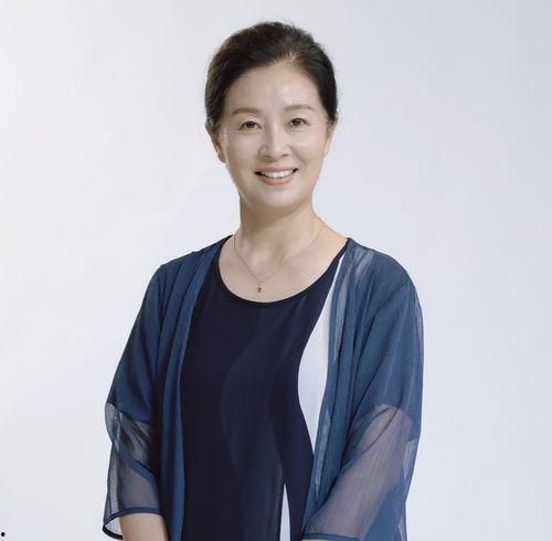 演员刘晨霞,光影岁月中的璀璨星辉