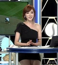 女主播穿露胸毛衣